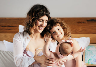 The ONE Pump and Express Cups Combo