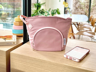 Luxe Pump Bag, included with Youha Australia Embody wearable breast pumps - Breast pump bag for breast pump when bottlefeeding or breastfeeding with hands-free breast pump Australia 